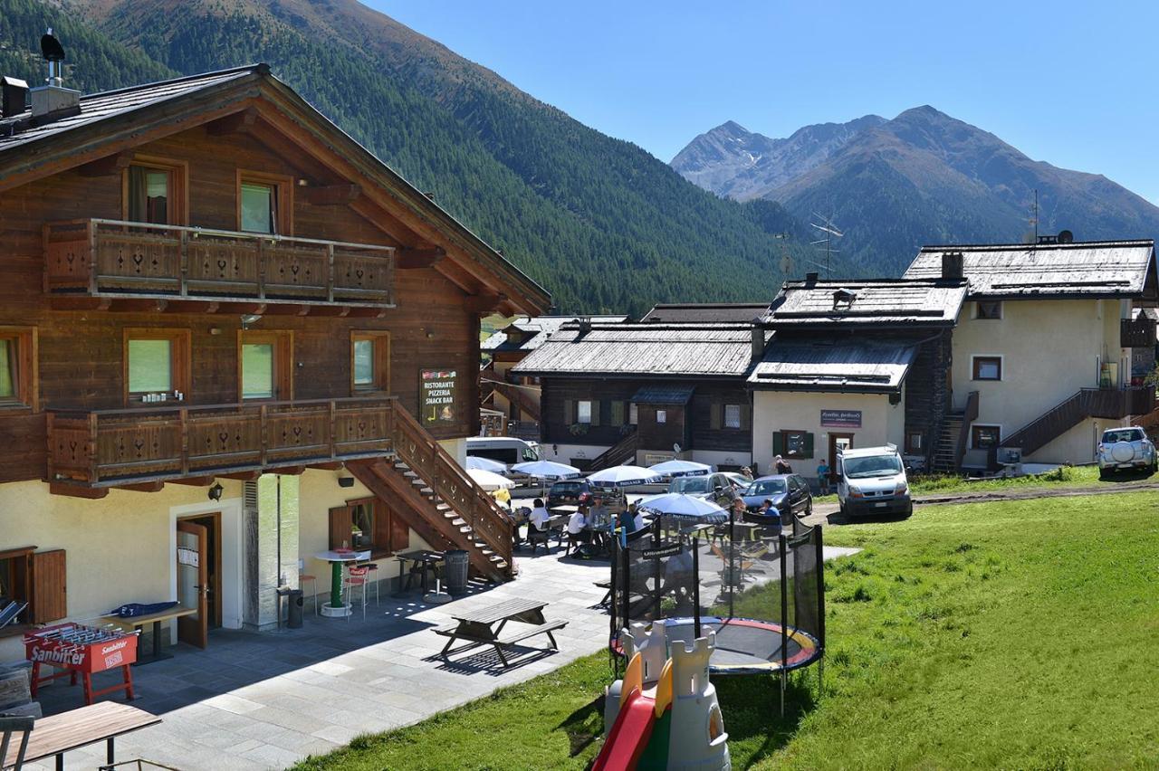 Hotel San Giovanni Livigno Esterno foto