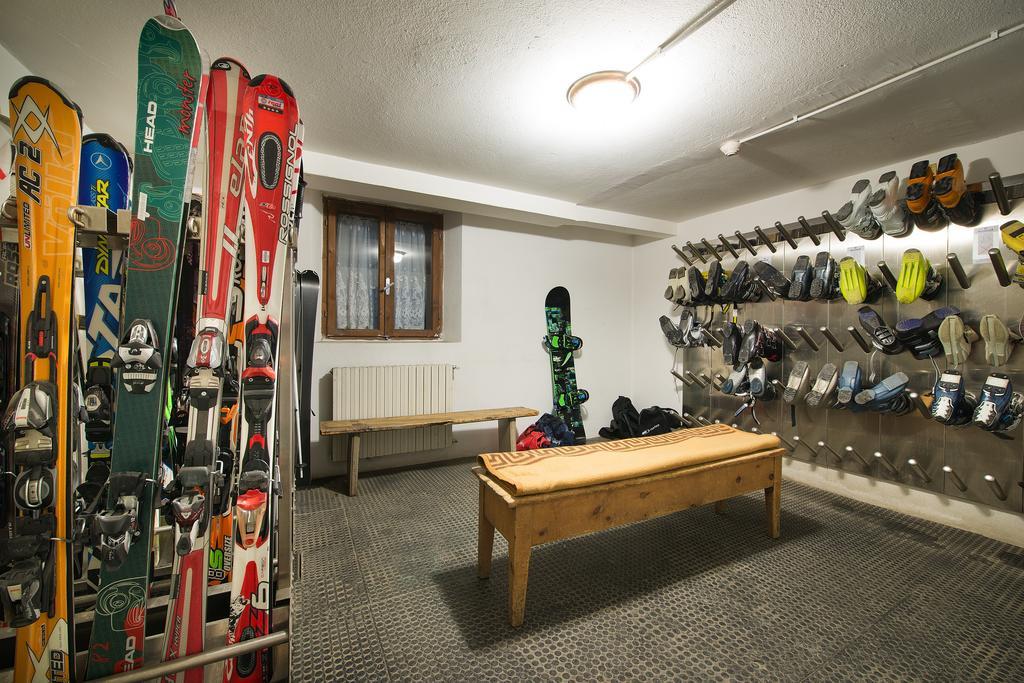Hotel San Giovanni Livigno Esterno foto